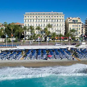 **** Hotel West End Promenade Francie