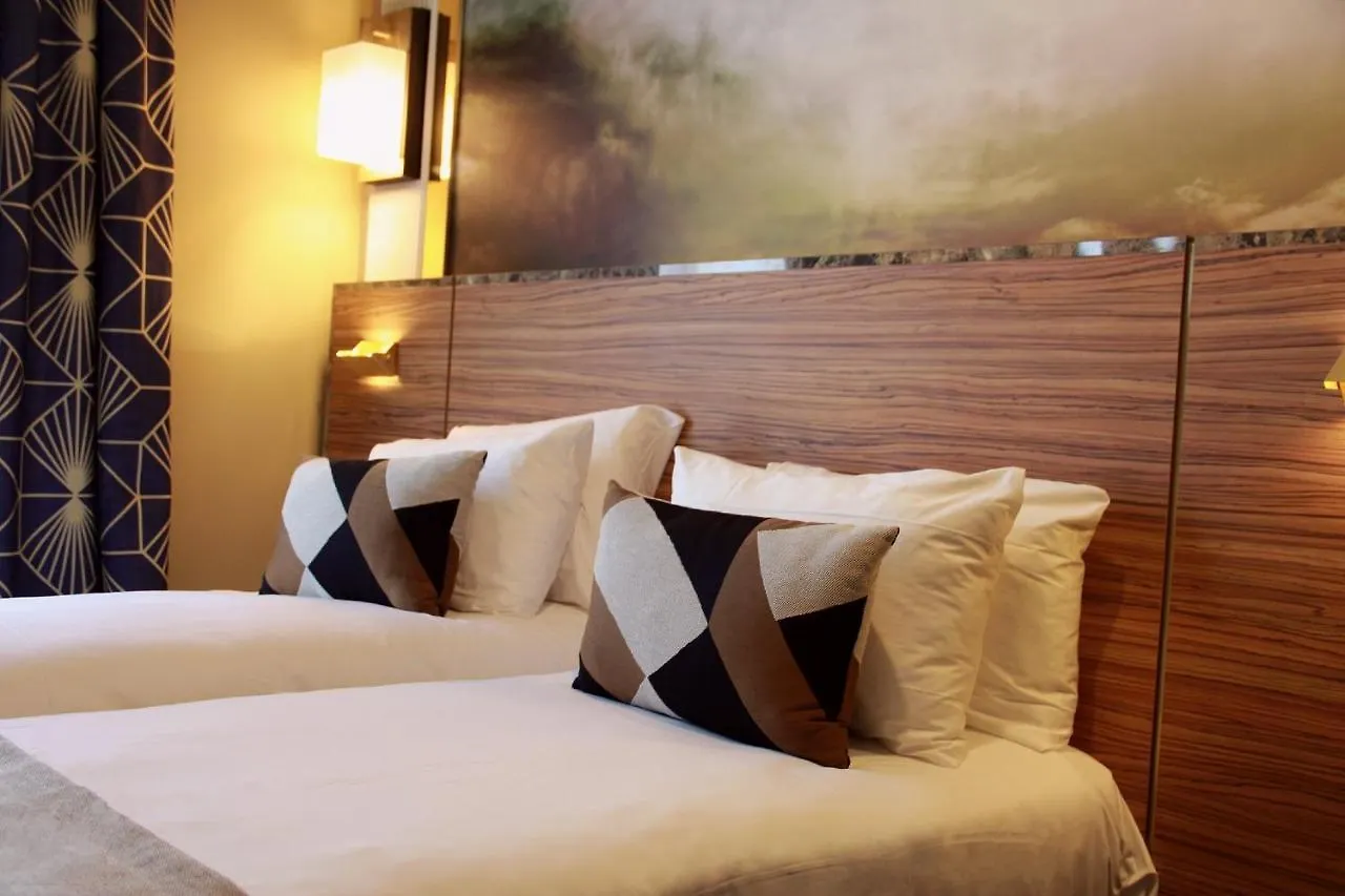 Hotel Le Rocroy Paris